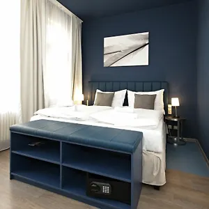 alveo-suites.praguehotelsweb.com/